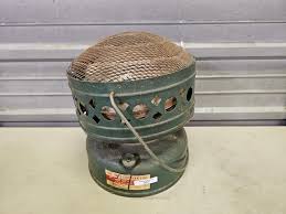 Sold at Auction: VINTAGE COLEMAN KEROSENE HEATER