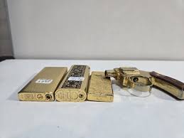 LOT OF 4 VINTAGE ENAMEL, GOLD TONE LIGHTERS + NOT WORKING 7824/35 | eBay