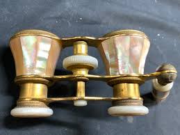 Sold at Auction: COLMONT PARIS M Of Pearl Opera Glasses W Handle