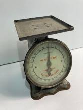 Sold at Auction: CLEVELAND, OHIO FAMILY SCALE & MINI ROLLING PIN