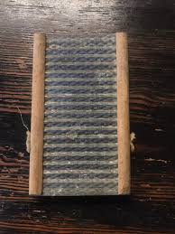 HANDHELD WASHBOARD with strap