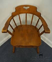 ETHAN ALLEN WINDSOR STYLE COMB BACK CHAIR, SPINDLE BACK, 10 ...