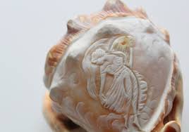 Vintage Victorian Woman Carved Conch Seashell 1960s - Etsy
