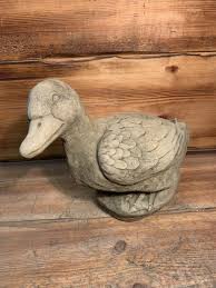 STONE GARDEN CUTE STANDING DUCK GOOSE SWAN STATUE ORNAMENT