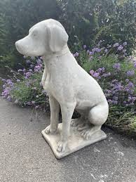 Sitting Dog Pointer in cast stone - Seated Dog in English ...