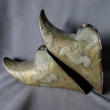 Antique Spanish Colonial Conquistador Brass Stirrups