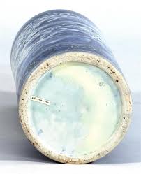 Sold at Auction: JAPANESE BLUE AND WHITE PORCELAIN UMBRELLA ...