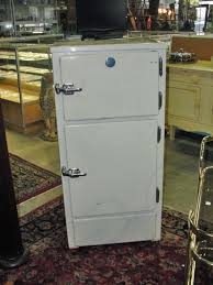 Early 1900s ace 2 door ice box / refrigerator
