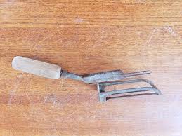 Vintage Coolerator Ice Pick, Scraper, Lid Lifter w/ wood ...