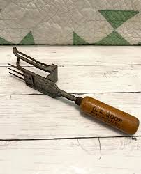 Antique Ice Cube Pick Wood Handle G.E. Roop Metal Ice ...