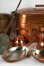 Lot - COLLECTION OF COPPER COOKWARE & VESSELS