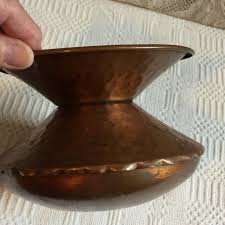 Vintage Hammered Copper Spittoon. Solid Copper Textured W ...