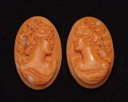 Pair MOMO CORAL Antique Cameo / Pair of Antique Cameos in ...