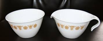 Vintage Pyrex Corelle Butterfly Gold Hook Handle Cream and ...