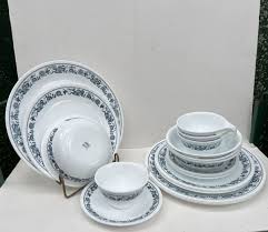 Corelle Old Town Blue 20 Pc (Service For 4) | eBay