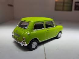 Mr Bean Mini Cooper Mk1 green 1:43 scale British Leyland ...