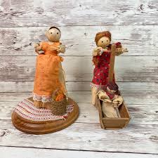 Corn husk dolls | Other | 3 Vintage Handmade Corn Husk Dolls Mom Wbonnets Baby Child Made In Taiwan | Poshmark