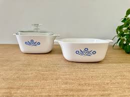 Vintage Corning Ware Blue Cornflower Dutch Oven & Square Casserole Dishes With Lids and Saucemaker - Six Pieces - Etsy Israel
