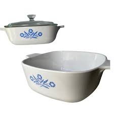 Corningware | Kitchen | Corning Ware Blue Cornflower 12 1 Quart Casserole Dishes W Lid Fits Both | Poshmark