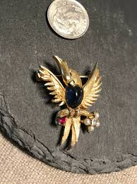 Boucher Brooch- Goldplated Vintage Parrot, Cockatoo ...