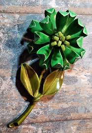 Vtg Gold Tone Green Enamel Mum Type Flower Unmarked Brooch Pin | eBay