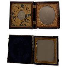 Lot Of 11 Victorian Ambrotype And Daguerreotype Photographs In Frame Cases