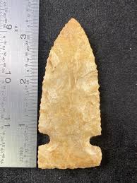 Sold at Auction: Side Notch Indian Artifact Arrowhead