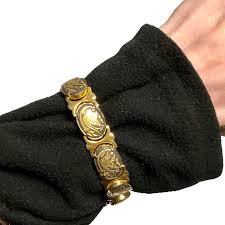 Vintage Jewelry Black and Gold Tone Dove Bird Damascene Oval Linked Br – Roses Very Vintage Shop