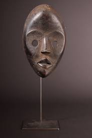 13807 Old Mask Of The Dan Ivory Coast Metal Stand Included ...