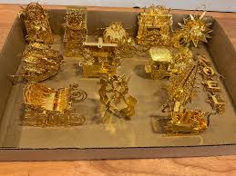 Lot - 1990's Danbury Mint Gold Ornaments
