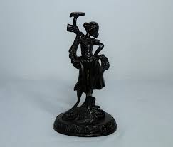 Vintage Cast Bronze Dancing Woman Sculpture. 7" Tall. Black ...