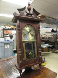 WENTWORTH 31 DAY HANGING WALL CLOCK | TREASURES OF DAYS PAST ...