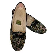 Daniel Green | Shoes | Vintage Daniel Green Comfy Slippers ...