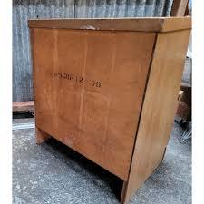 Nightstands / End Tables Mid-Century Modern 1950's - A Pair ...