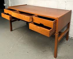 Beautiful Mid-Century Teak Desk by Arne Wahl Iversen For Sale at 1stDibs