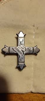 Dige De Cruz Y Prendedor James Avery Antiguo for Sale in Weslaco, TX - OfferUp