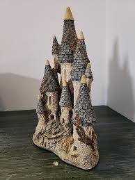 David Winter Fairytale Castle 1982 with Box and COA | eBay