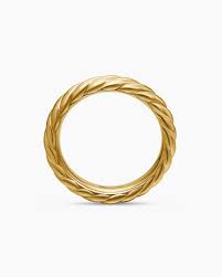 Sculpted Cable Ring in 18K Gold | David Yurman