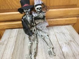17" Tall Bride and Groom Skeletons Set of 2 Halloween Prop ...