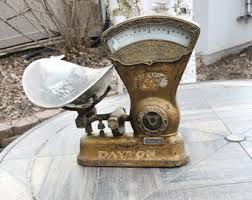 RESERVER POUR NANCY Antique Salter No. 50 Cast Iron Scale – English Kitchen Scale With Enamel Dial, Green Patina, C.1910s - Etsy