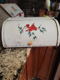 VINTAGE TIN BREADBOX WITH BIRD ON BRANCH ...
