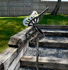 HEAVY Outdoor Bare Metal Spiral Garden Sculpture, Southwestern Lawn Decor, Steel Butterfly, Metal Gecko, Garden Decor, Outdoor Yard Stake - Etsy