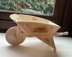 Vintage Aynsley Fine Bone China Conch Shell Filled With Pale Pink Roses, Aynsley Floral Ornament, Vintage Aynsley, Collectible Aynsley - Etsy UK