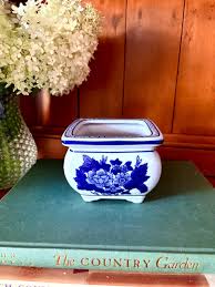 Vintage Chinoiserie Porcelain Cachepot: Blue & White Floral Planter - Etsy