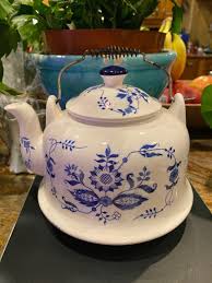 Blue & White Blue Onion Teapot Vintage Gorgeous - Etsy