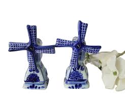 Vintage Delft Blue Salt & Pepper Shakers Moving Windmills - Etsy