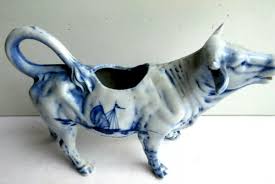 Milk jug, cream jug, DELFT porcelain, mill and boat: A COW