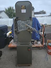 Sterling 14" Wood Cutting Bandsaw for Sale in Independence ...