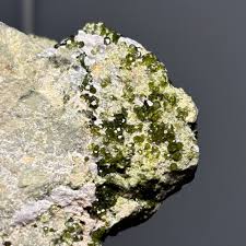 Green Garnet Cluster Demantoid Variety Garnet Garnet From Italy Cluster on Matrix Demantoid Garnet on Matrix Rare Green Garnet Terminated - Etsy Australia