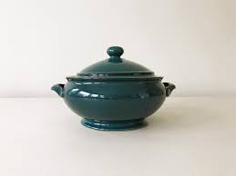 Denby Greenwich Casserole Dish: 1.75 Quart Round Covered ...